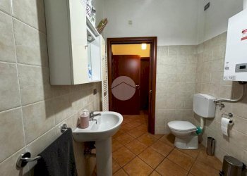 Three-room apartment Piazza Beppe Manfredi, Fossano - photo 12