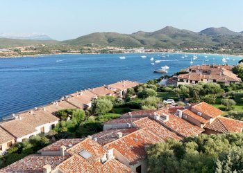 Foto 5 - Quadrilocale VIA LADUNIA
 
24, Olbia - foto 5