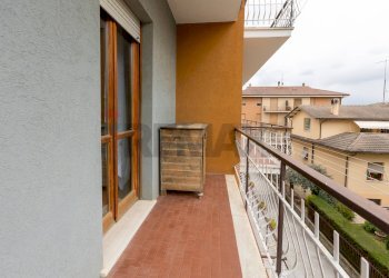 Balcone - Apartment Via XXV Aprile
 
13, Monte Roberto - photo 12