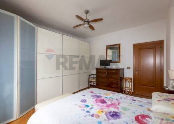 Camera / camera da letto - Apartment Via XXV Aprile
 
13, Monte Roberto - photo 14