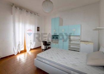 Camera / camera da letto - Apartment Via XXV Aprile
 
13, Monte Roberto - photo 19