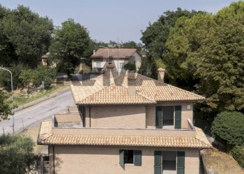 Casa all\'aperto - Casa indipendente via Mario Carofoli
 
snc, Corinaldo - foto 2