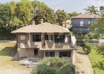 Casa all\'aperto - Casa indipendente via Mario Carofoli
 
snc, Corinaldo - foto 7