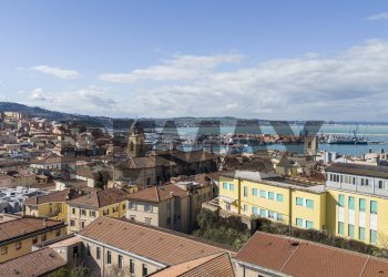 Edificio all\'aperto - Appartamento Via Goito
 
6, Ancona - foto 48