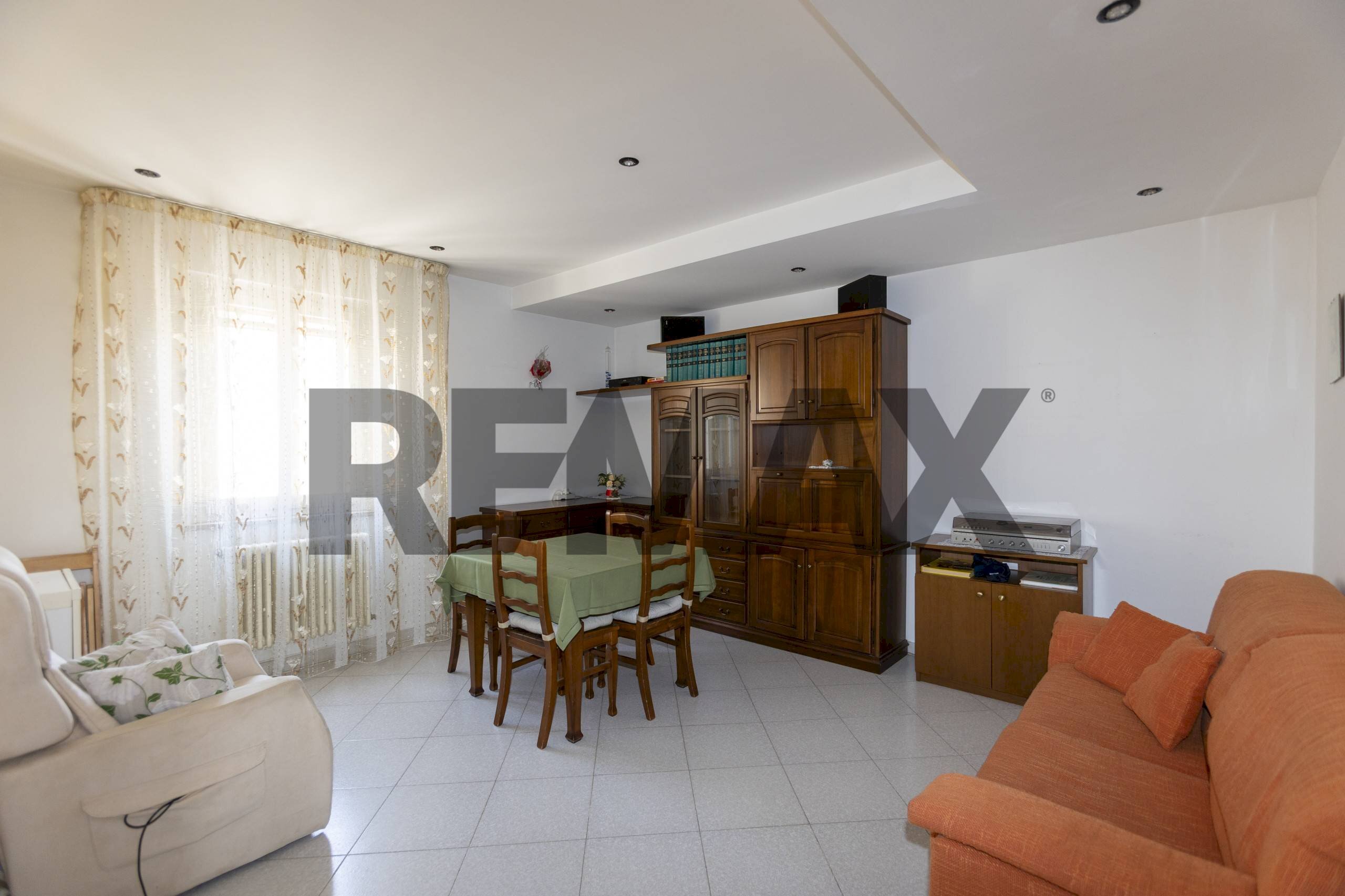 Sala da pranzo - Apartment Via Castelfidardo
 
33, Jesi - photo 1