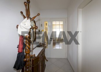Hall / corridoio - Apartment Via Castelfidardo
 
33, Jesi - photo 16