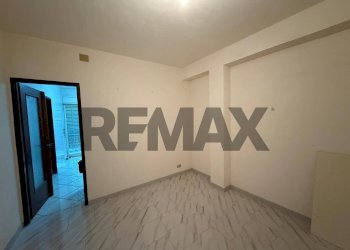 Stanza vuota - Trilocale CORSO VITTORIO EMANUELE
 
47, Buscemi - foto 10