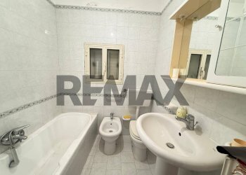 Bagno - Trilocale CORSO VITTORIO EMANUELE
 
47, Buscemi - foto 17
