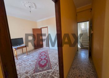Hall / corridoio - Bilocale Via Dietro le mura
13, Aci Castello - foto 8