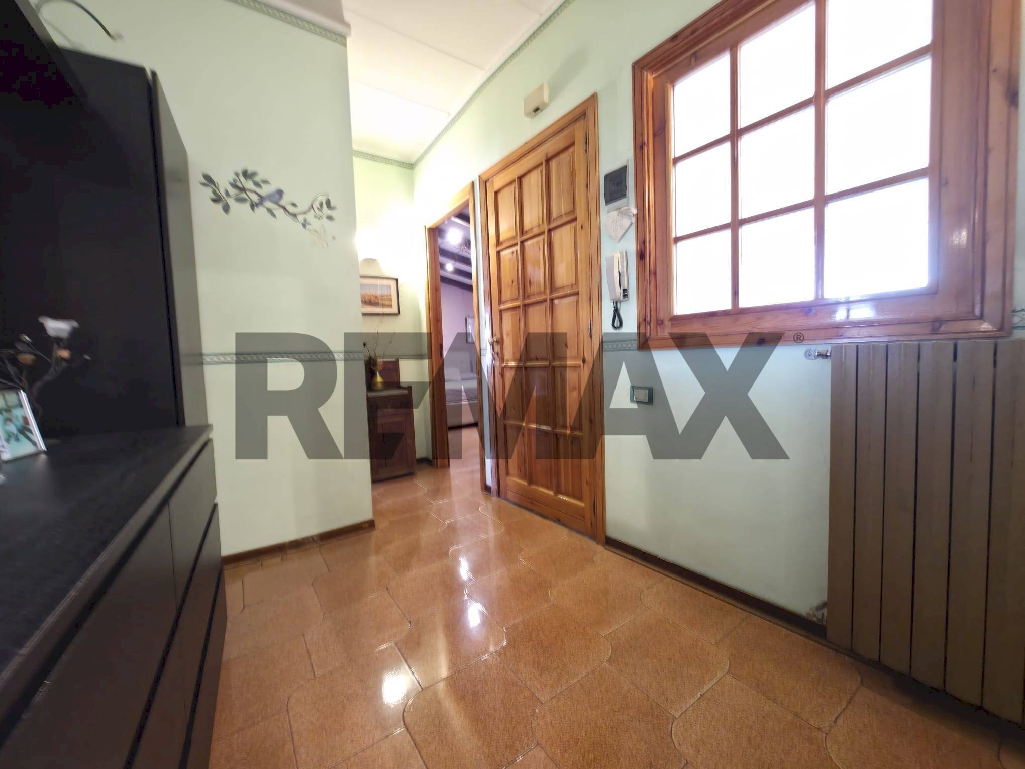 Hall / corridoio - Attico via lucciola
28, Bronte - foto 2