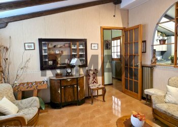 Soggiorno - Attico via lucciola
 
28, Bronte - foto 7