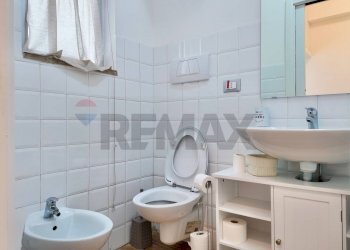 Bagno - Three-room apartment Via Maggini
 
55, Ancona - photo 32