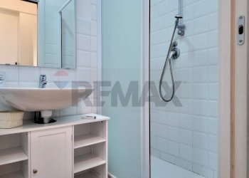 Bagno - Three-room apartment Via Maggini
 
55, Ancona - photo 34