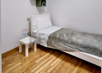 Camera / camera da letto - Three-room apartment Via Maggini
 
55, Ancona - photo 37