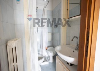 Bagno - Quadrilocale Strada Eja
 
52, Parma - foto 19