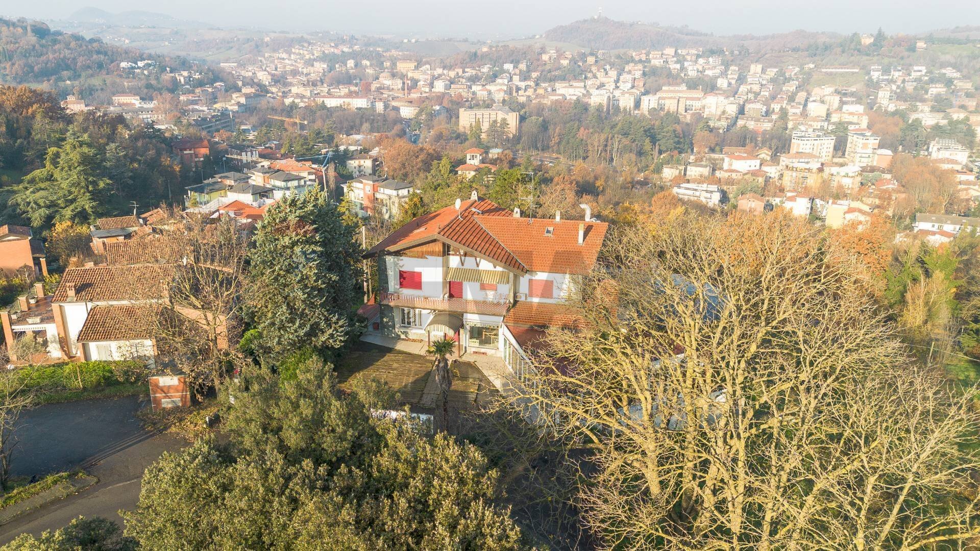Casa all\'aperto - Commercial Premises Viale Marconi
30, Salsomaggiore Terme - photo 2