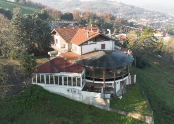 Casa all\'aperto - Commercial Premises Viale Marconi
30, Salsomaggiore Terme - photo 3