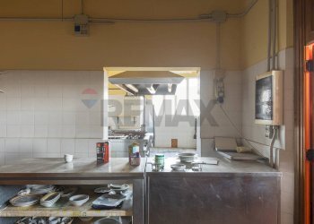 Cucina - Commercial Premises Viale Marconi
30, Salsomaggiore Terme - photo 19