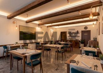 Sala da pranzo - Commercial Premises via Manzoni
22, Grisignano di Zocco - photo 12