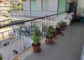 Balcone - Trilocale Via A. Cadorna
 
14, Minturno - foto 2