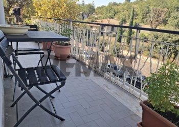 Balcone - Trilocale Via A. Cadorna
 
14, Minturno - foto 3