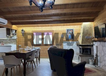 Sala da pranzo - Baita Via Cerreto
 
snc, Colli a Volturno - photo 54