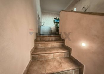 Scale - Independent house Via Oronzo Reale
 
snc, Surbo - photo 19