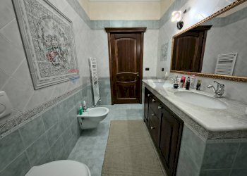 Bagno - Independent house Via Oronzo Reale
 
snc, Surbo - photo 29