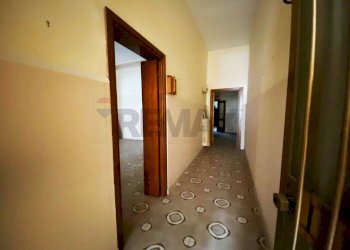 Hall / corridoio - Casa indipendente Via Bruno Buozzi
 
20, San Pietro Vernotico - foto 2