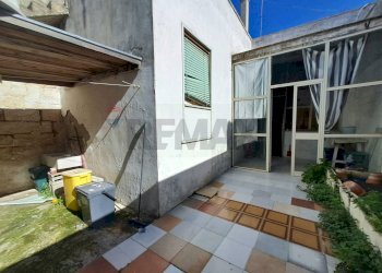 Casa all\'aperto - Casa indipendente Via Cesare Battisti
 
40, Cellino San Marco - foto 16