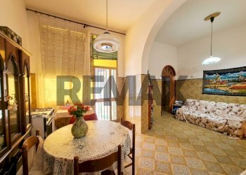 Sala da pranzo - Independent house Via Cesare Battisti
 
40, Cellino San Marco - photo 6