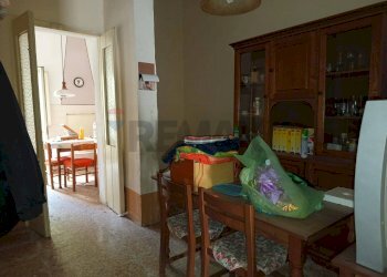 Sala da pranzo - Casa indipendente Via Pier Giovanni Rizzo
 
31, San Pietro Vernotico - foto 8