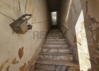 Scale - Independent house Via Genova
 
17, San Pietro Vernotico - photo 11