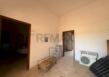 Soggiorno - Villa Contrada Louzzo
 
snc, San Pietro Vernotico - foto 19