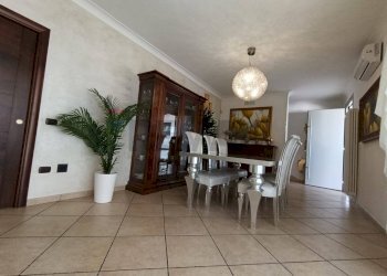 Sala da pranzo - Villa Via Paolo Ancora
 
36, San Pietro Vernotico - foto 16