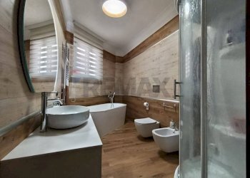 Bagno - Villa Via Paolo Ancora
 
36, San Pietro Vernotico - foto 22