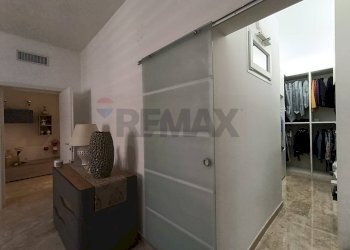 Hall / corridoio - Casa indipendente Via Francesco Petrarca
 
15, San Pancrazio Salentino - foto 15