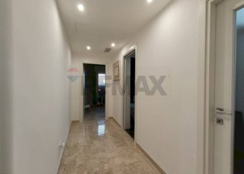 Hall / corridoio - Casa indipendente Via Francesco Petrarca
 
15, San Pancrazio Salentino - foto 22