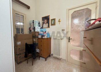 Camera / camera da letto - Casa indipendente Via Galileo Galilei
29, San Pietro Vernotico - foto 5
