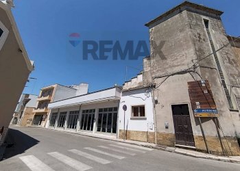 Edificio all\'aperto - Independent house Via Carrozzo
 
50, San Pietro Vernotico - photo 1