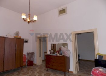 Camera / camera da letto - Casa indipendente Via Mameli
 
27, Cellino San Marco - foto 12