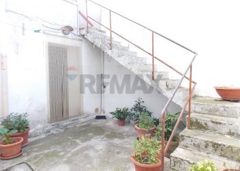 Scale - Casa indipendente Via Mameli
 
27, Cellino San Marco - foto 23