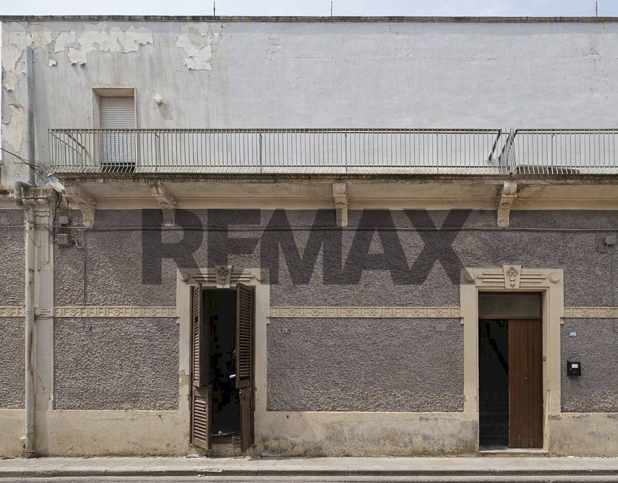 Edificio all\'aperto - Casa indipendente Via Genova
 
3/5, San Pietro Vernotico - foto 1