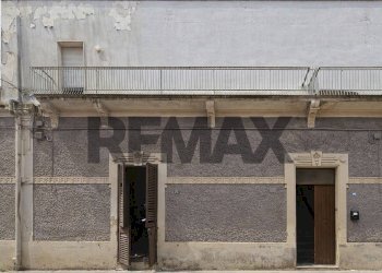 Edificio all\'aperto - Casa indipendente Via Genova
3/5, San Pietro Vernotico - foto 1