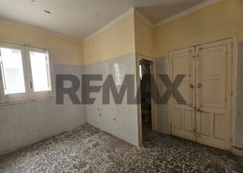 Stanza vuota - Casa indipendente Via Genova
3/5, San Pietro Vernotico - foto 6