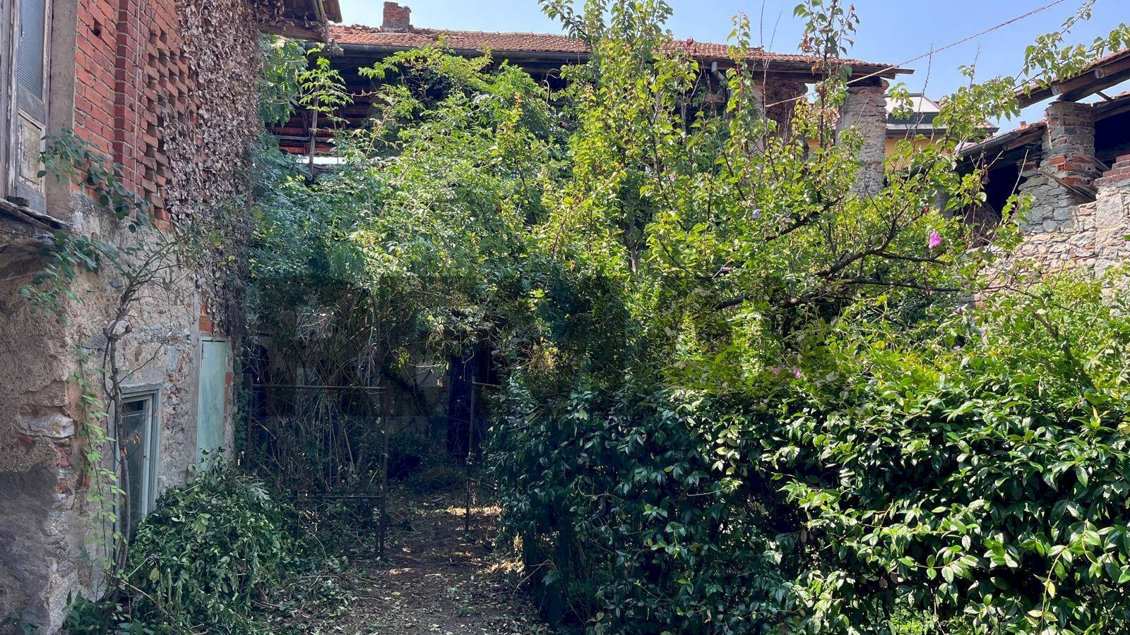 Giardino - Independent house Vicolo dell'incendio
10, Invorio - photo 2