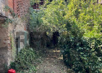 Giardino - Independent house Vicolo dell'incendio
 
10, Invorio - photo 3