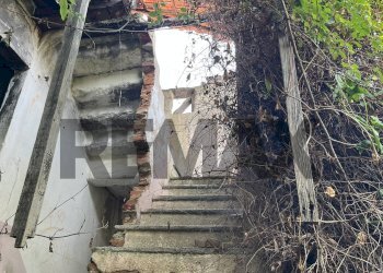 Scale - Independent house Vicolo dell'incendio
 
10, Invorio - photo 22