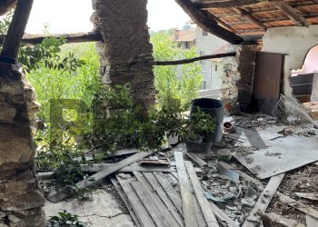 Giardino - Independent house Vicolo dell'incendio
 
10, Invorio - photo 32