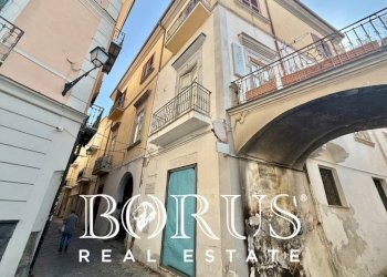 Foto 1 - Commercial Premises Via San francesco, Aversa - photo 1